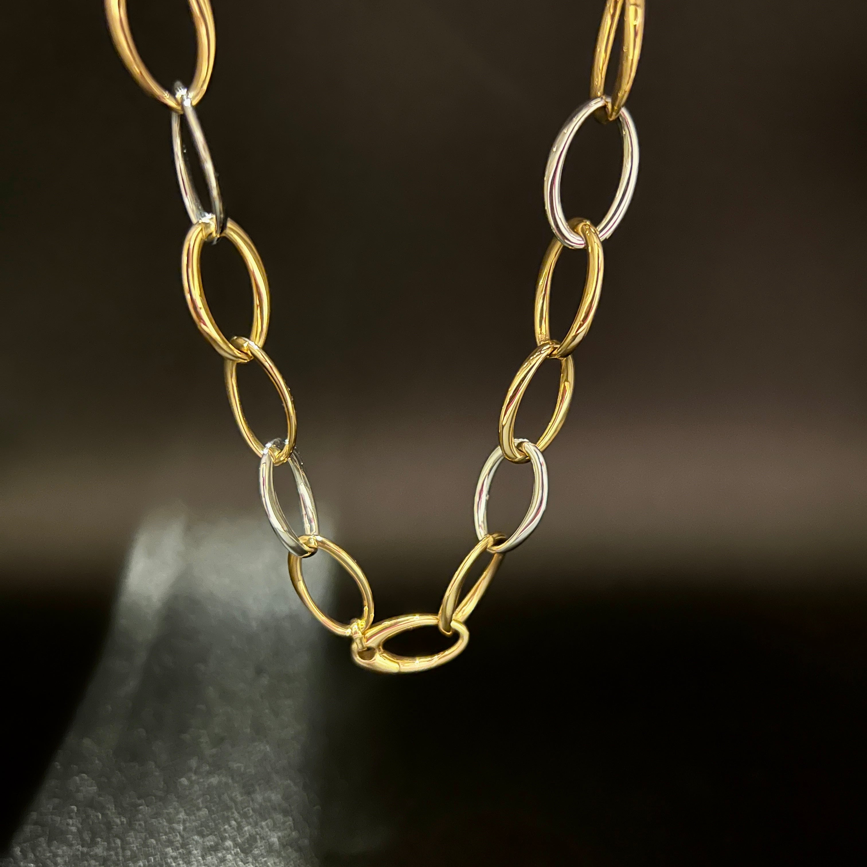 Collana in oro 18.