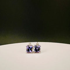 Orecchini tanzanite e brillanti.
